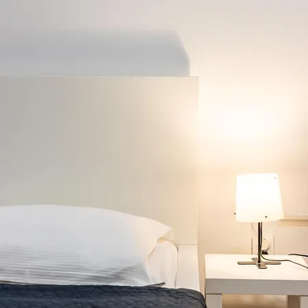 Zeus Downtown Apartment Split