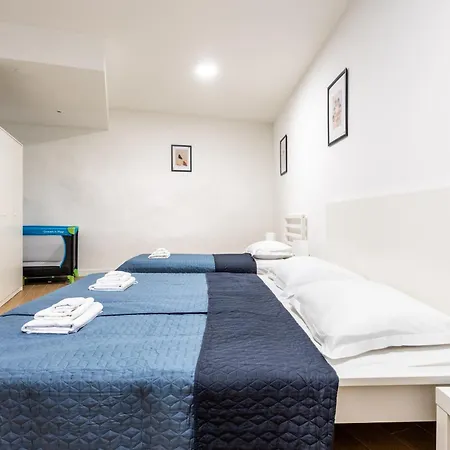 Zeus Downtown شقة *